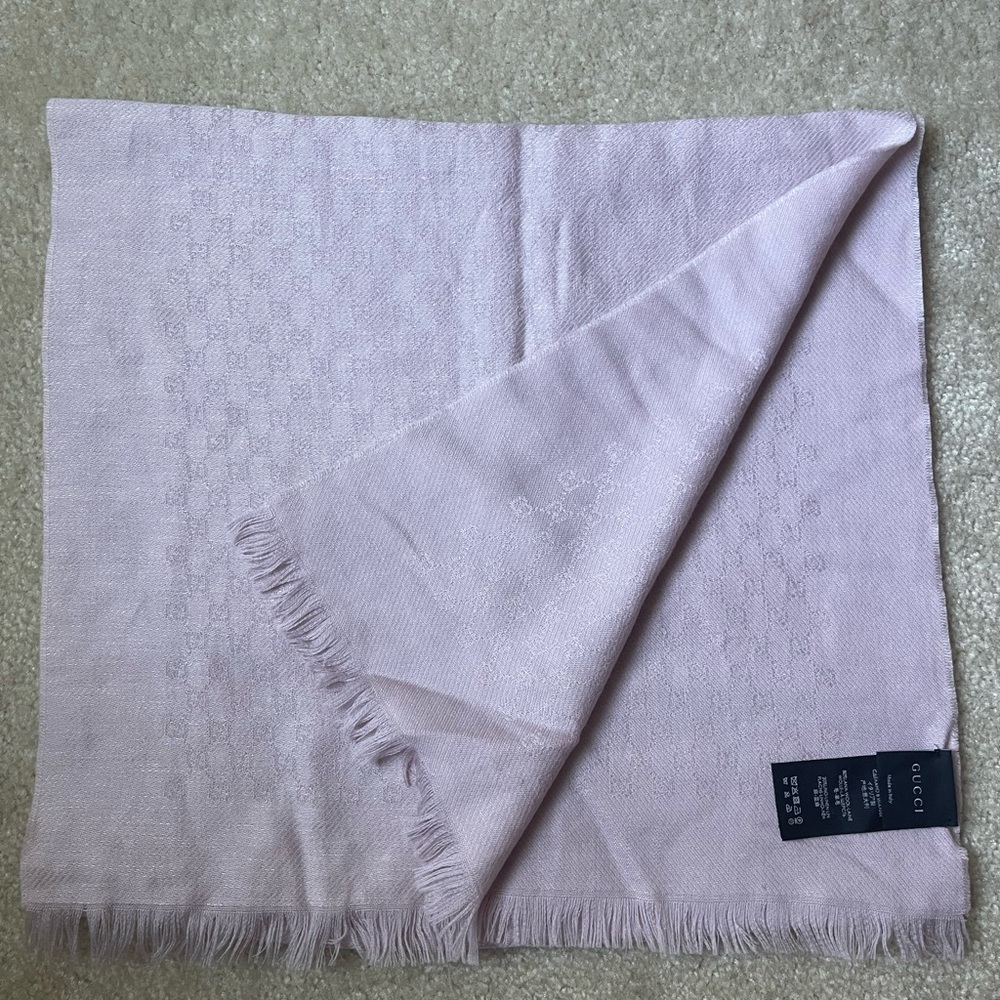 Gucci GG logo scarf